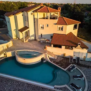 Apartman Amela Pula